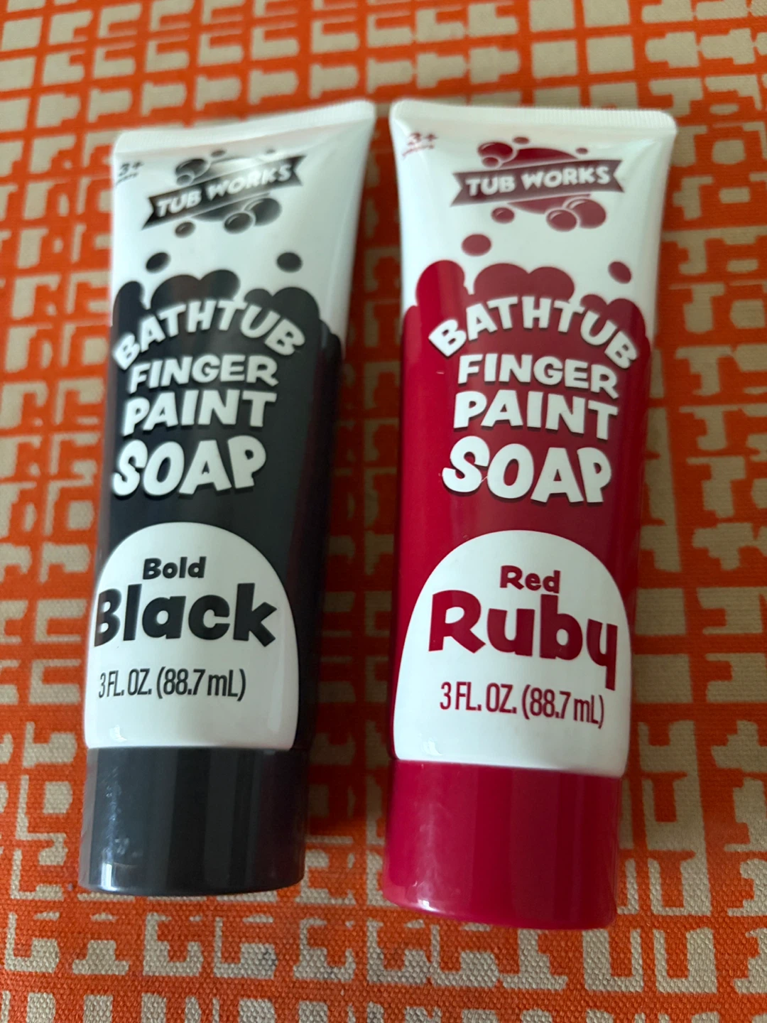 Tub Works Bathtub Finger Paint Soap - Black and Red