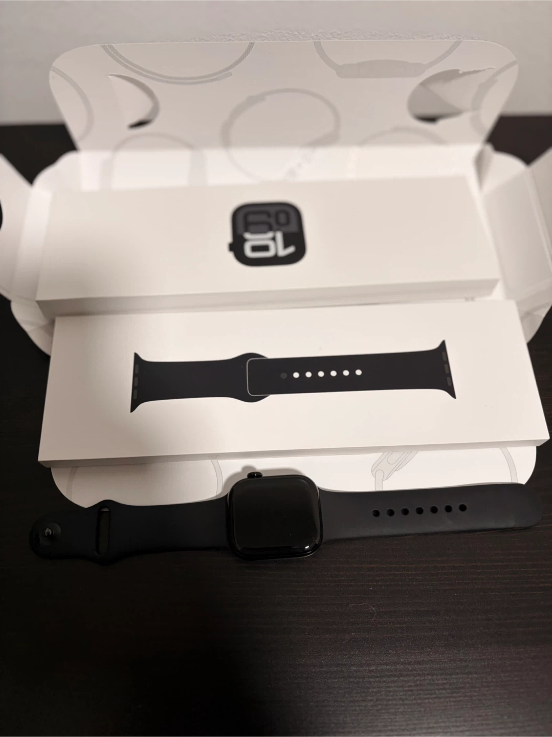 Apple Watch Series 10 42mm Jet Black - photo 3