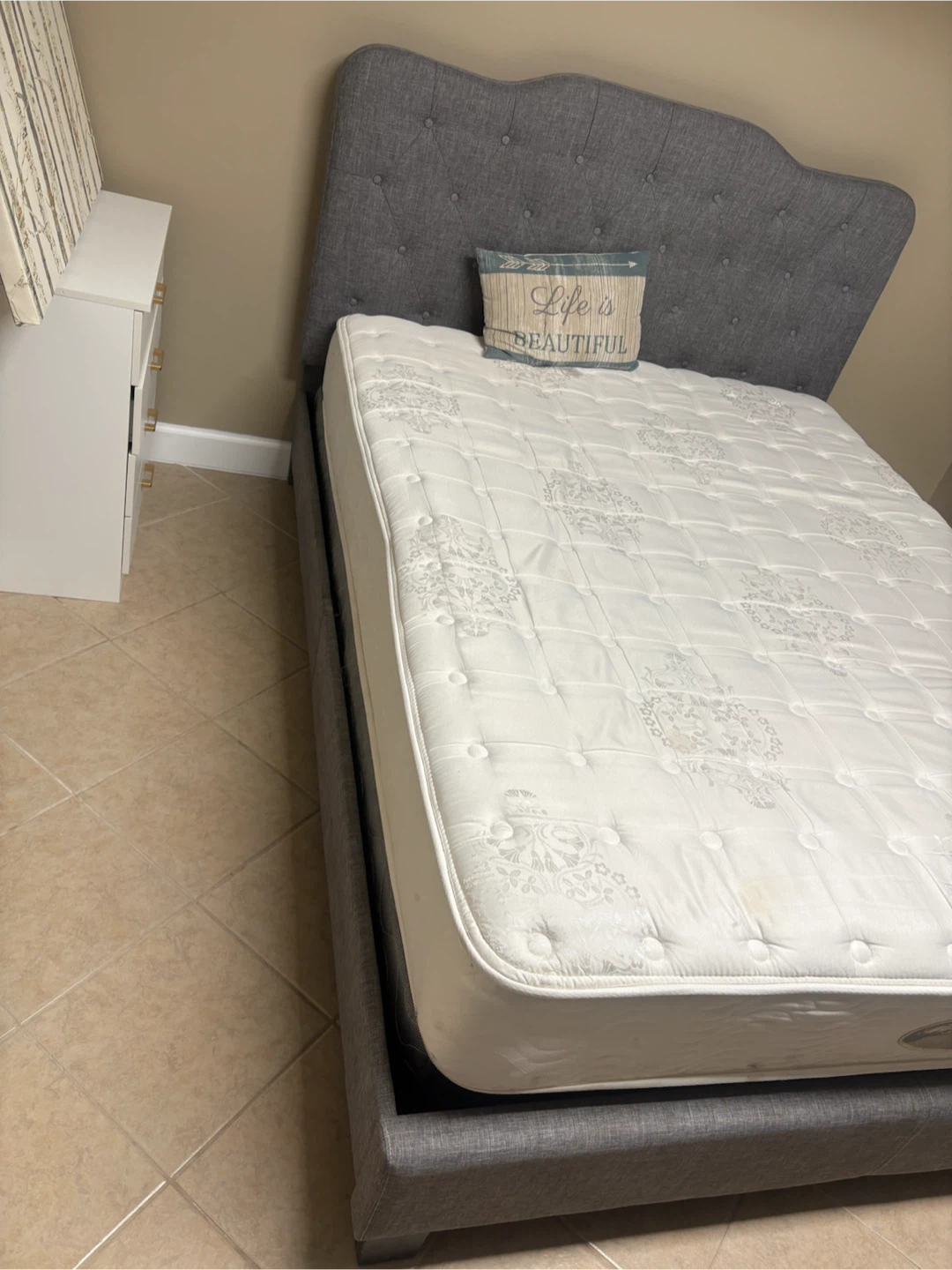 Beautyrest Mattress and Gray Upholstered Bed Frame - photo 2