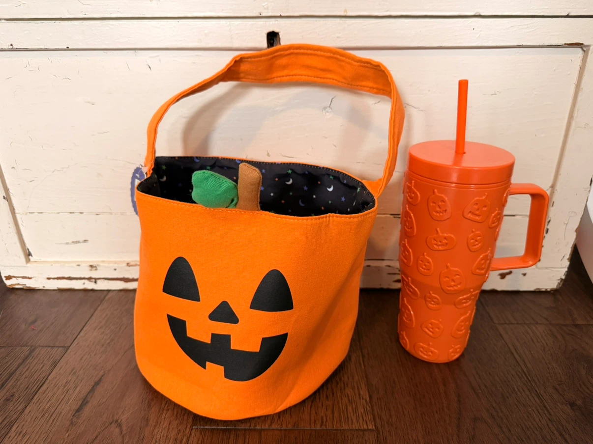 $10 for both!! Halloween Pumpkin Trick or Treat Set - photo 2