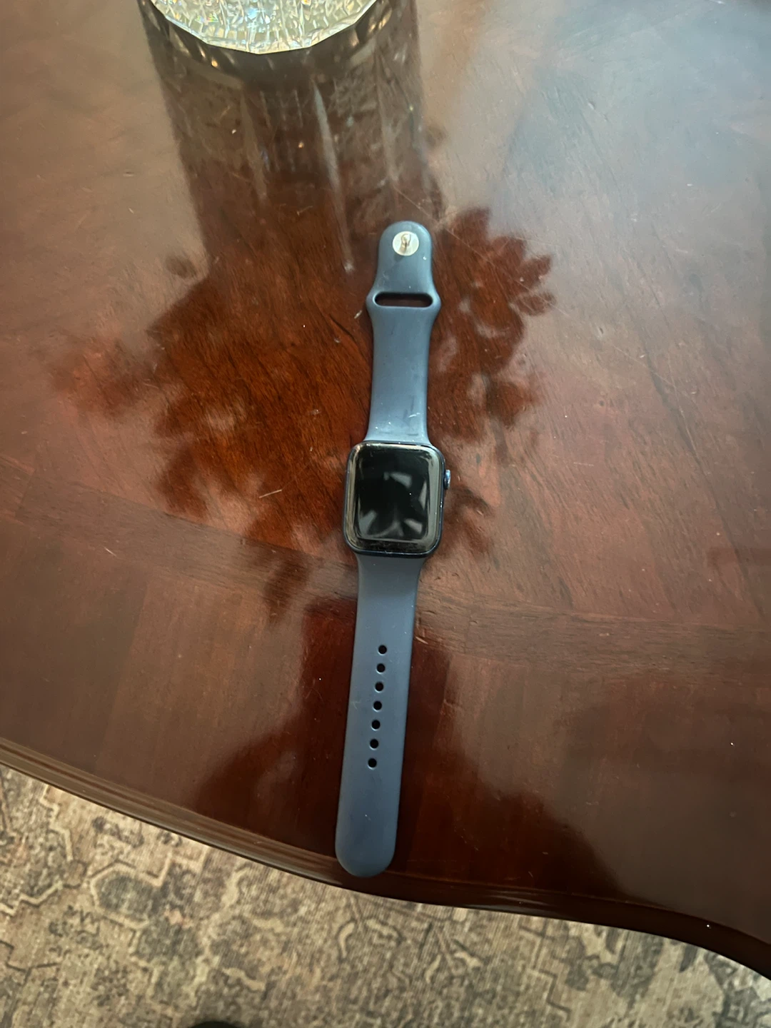 Apple Watch Series 6 – 44mm (Deep Navy)