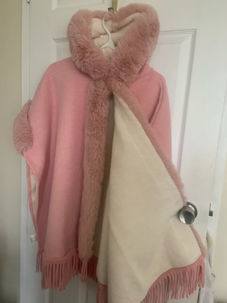 Pink Faux Fur Hooded Cape - photo 3