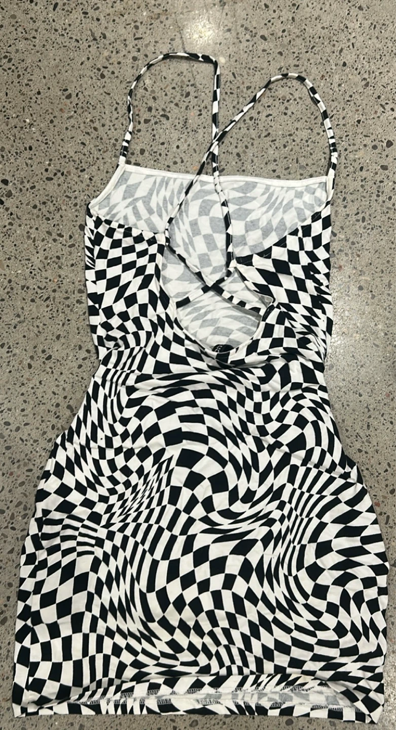 H&M Divided Checkered Mini Dress - photo 2
