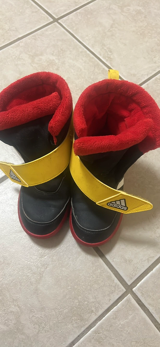Adidas Disney Mickey Mouse Winter Boots Size 3
