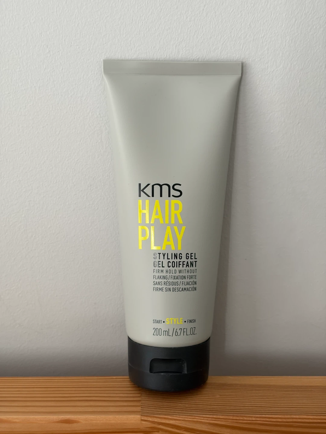 KMS Hair Play firm hold styling gel