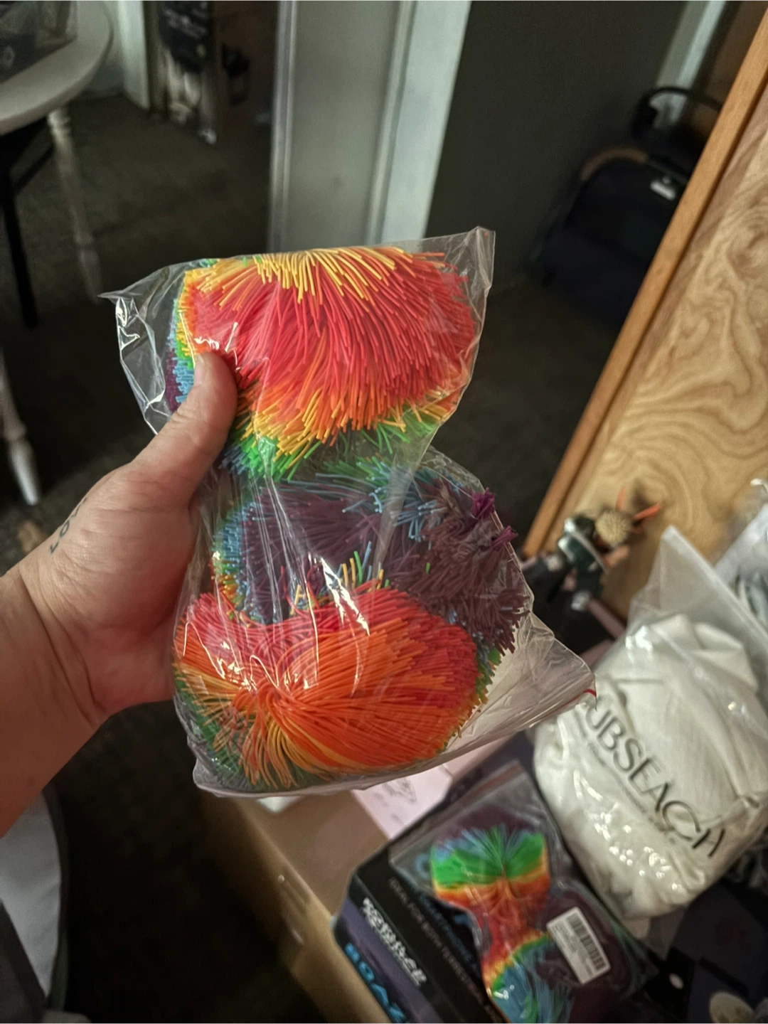 6 monkey string balls - photo 2