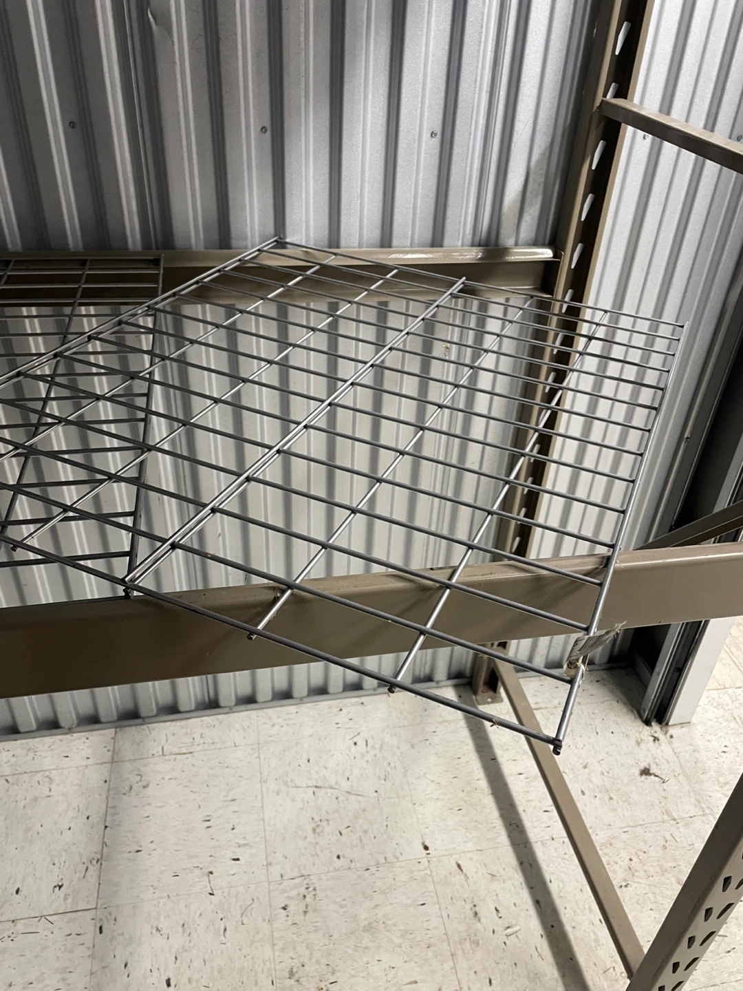 Storage shelving - 8’ x 6’ - collapsible - PU ONLY 60053 - photo 4
