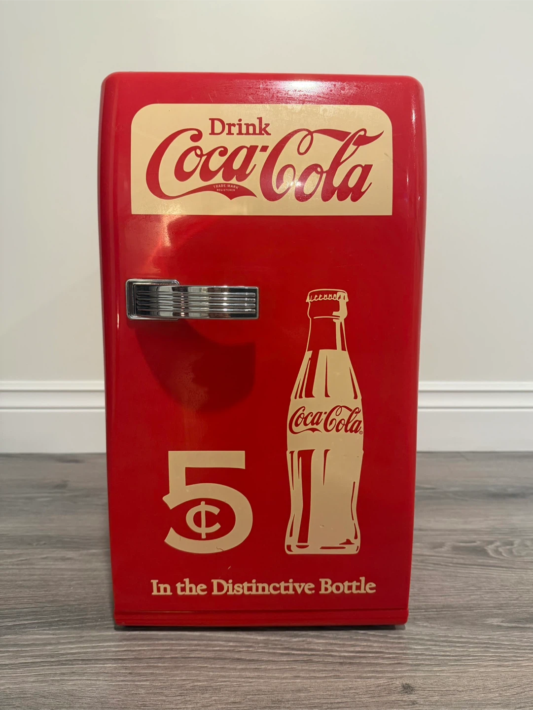 Coca-Cola Retro Style Mini Fridge