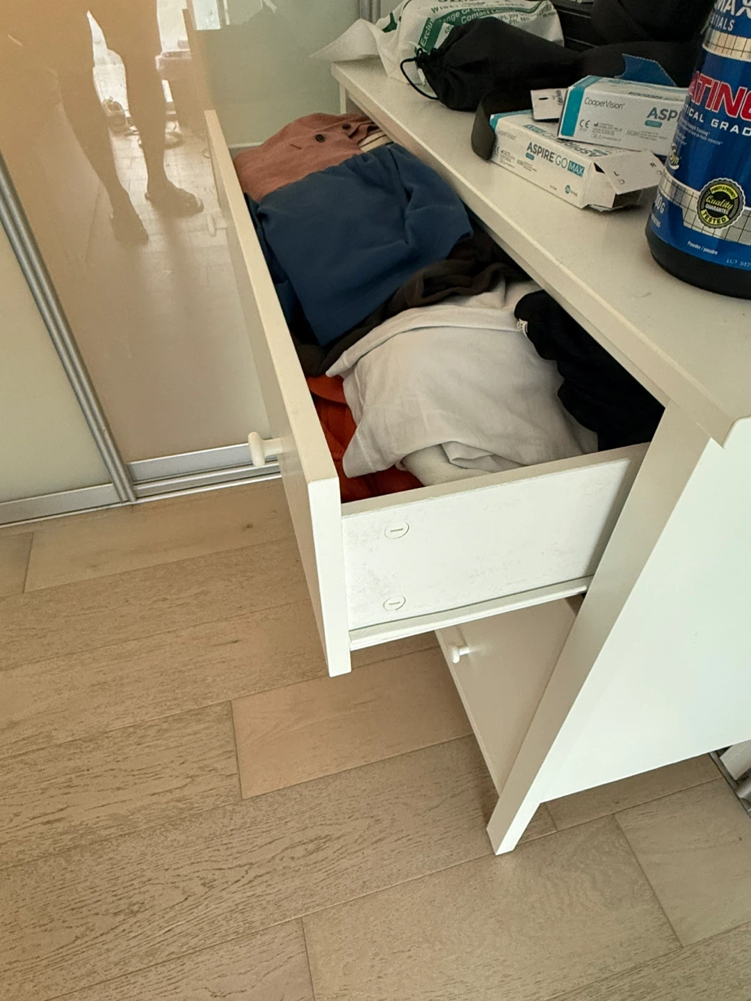 IKEA 3-Drawer Dresser White with handles - photo 3