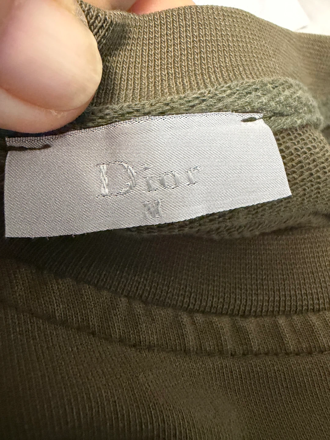 Dior X KAWS Olive Green Bee Sweatshirt - photo 4