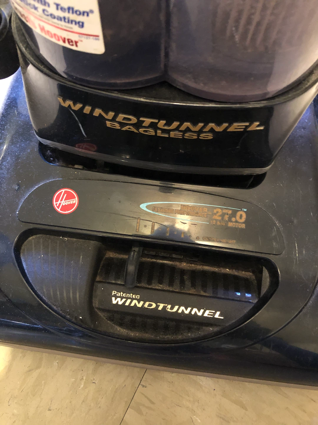 Hoover WindTunnel Bagless Vacuum - photo 2