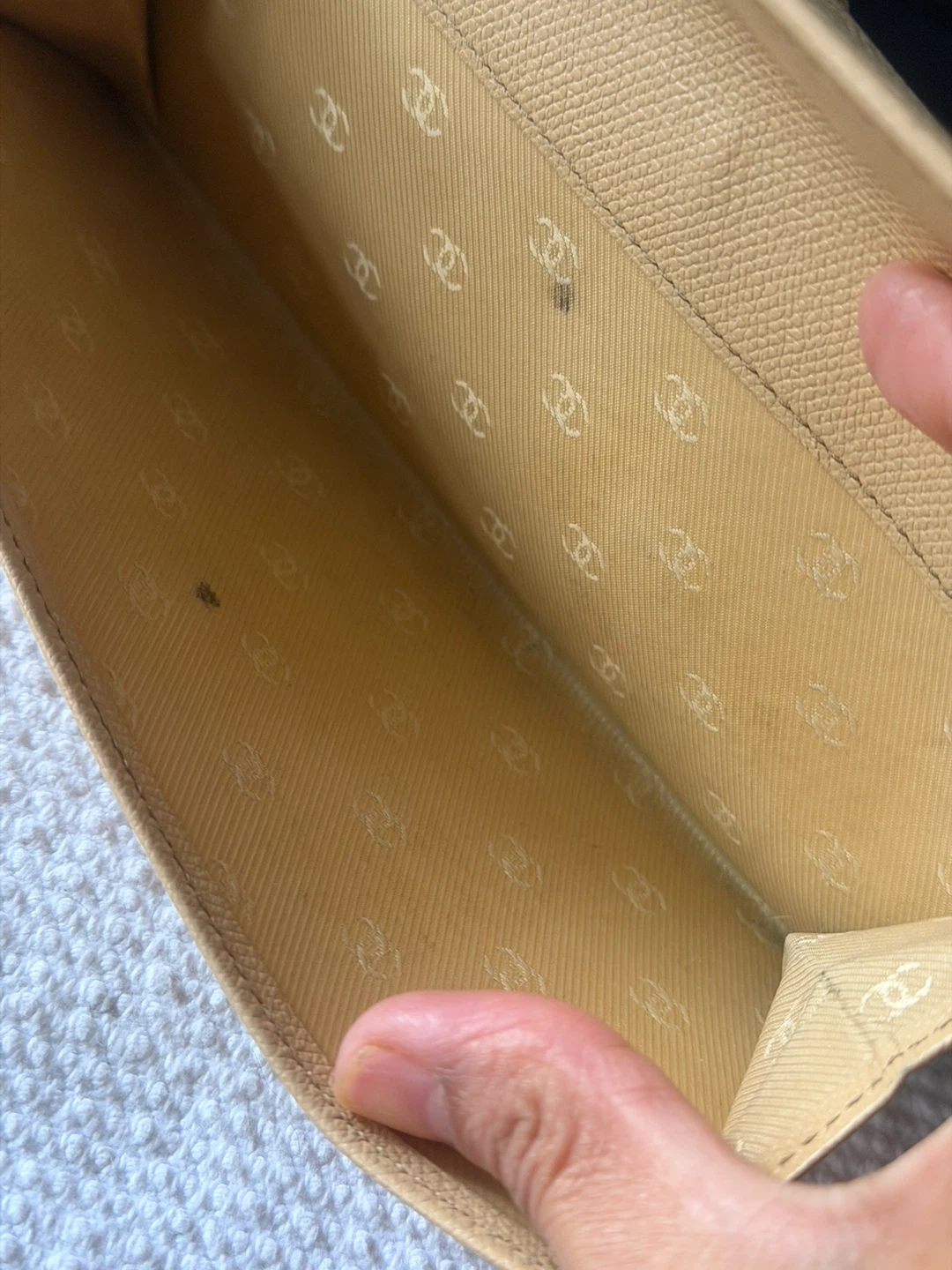 Chanel Caviar Skin Long Wallet Beige - photo 3