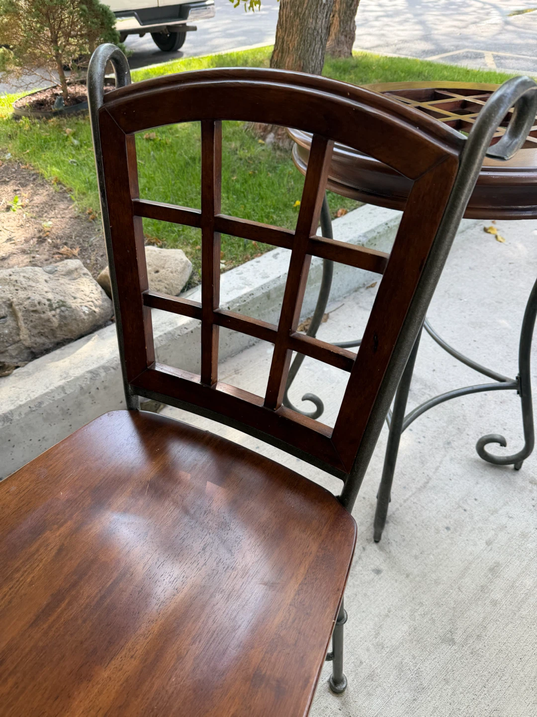 Bistro Table Set traditional, with Two Chairs - photo 3