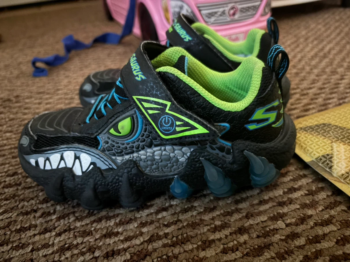 Skechers Skech-Saurus Light-Up Kids Shoes - photo 3