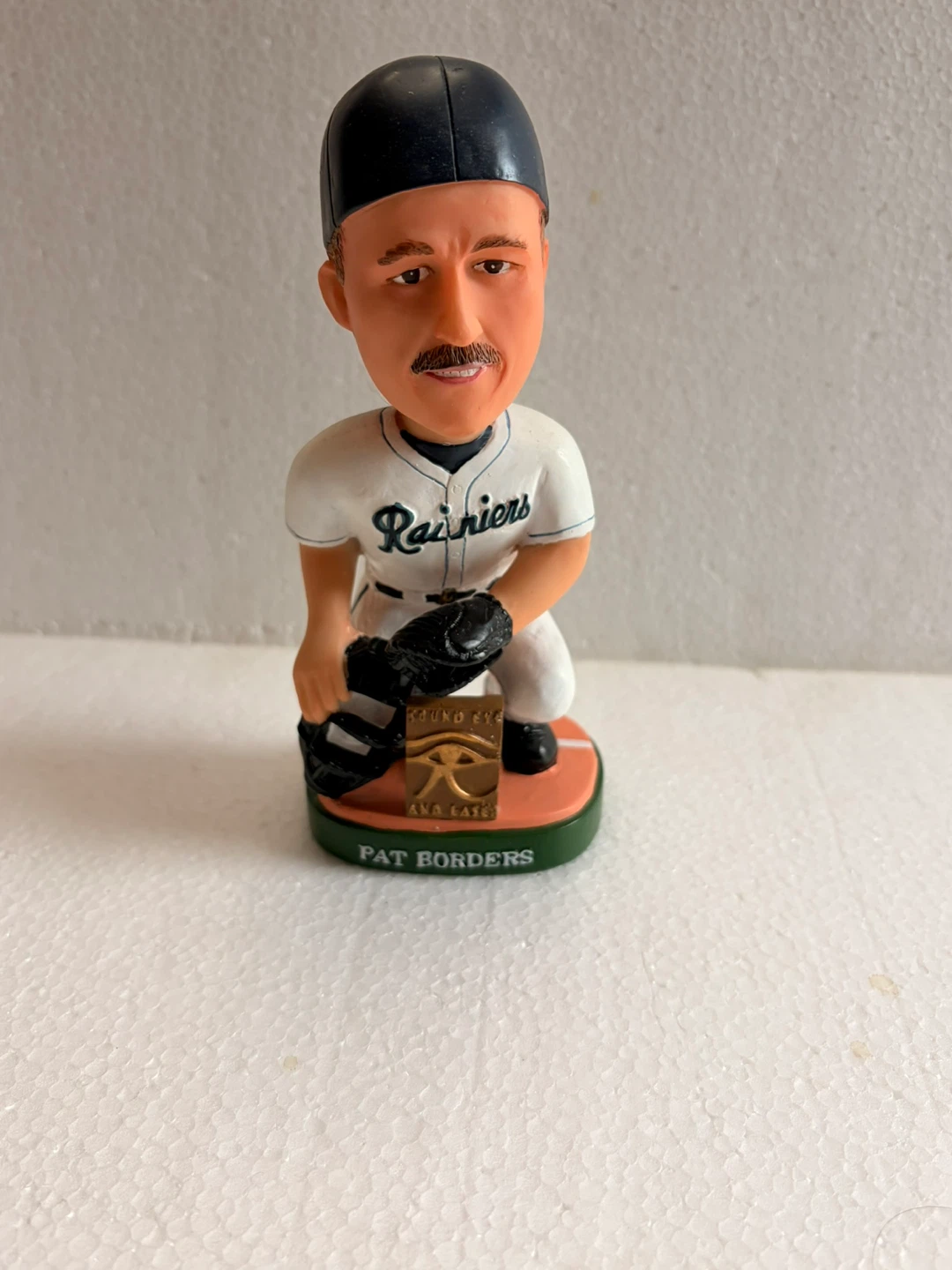 PAT BORDERS Catcher TACOMA RANIERS  SGA Bobblehead