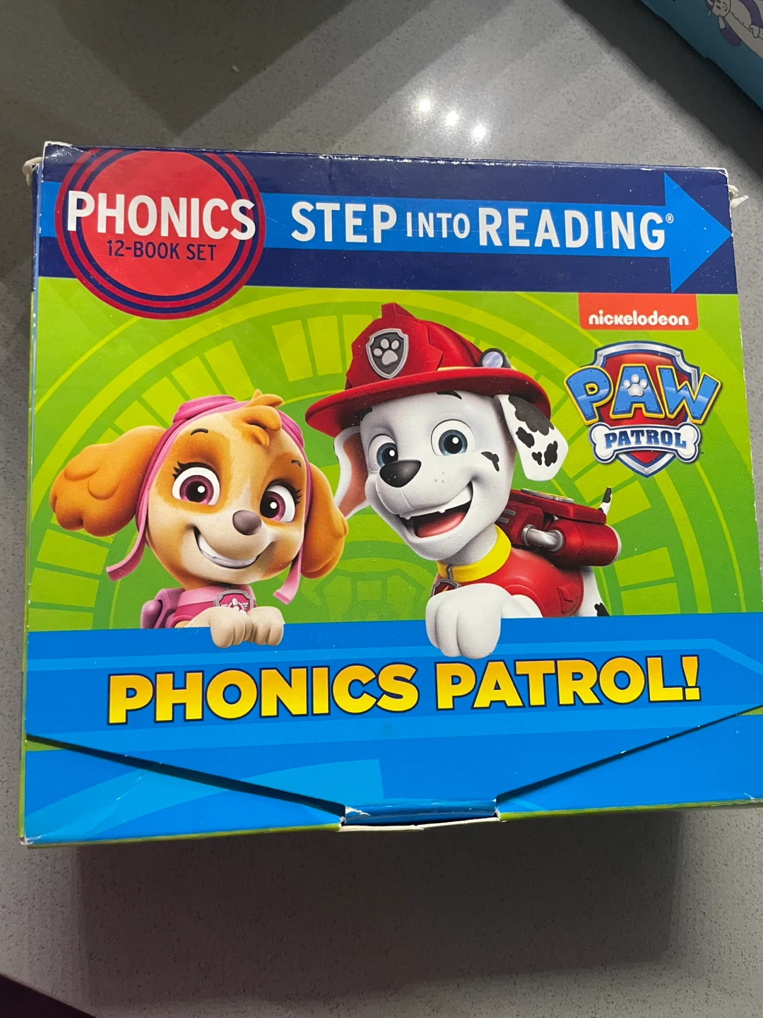 Paw Patrol Step Into Reading 12-Book Phonics Set