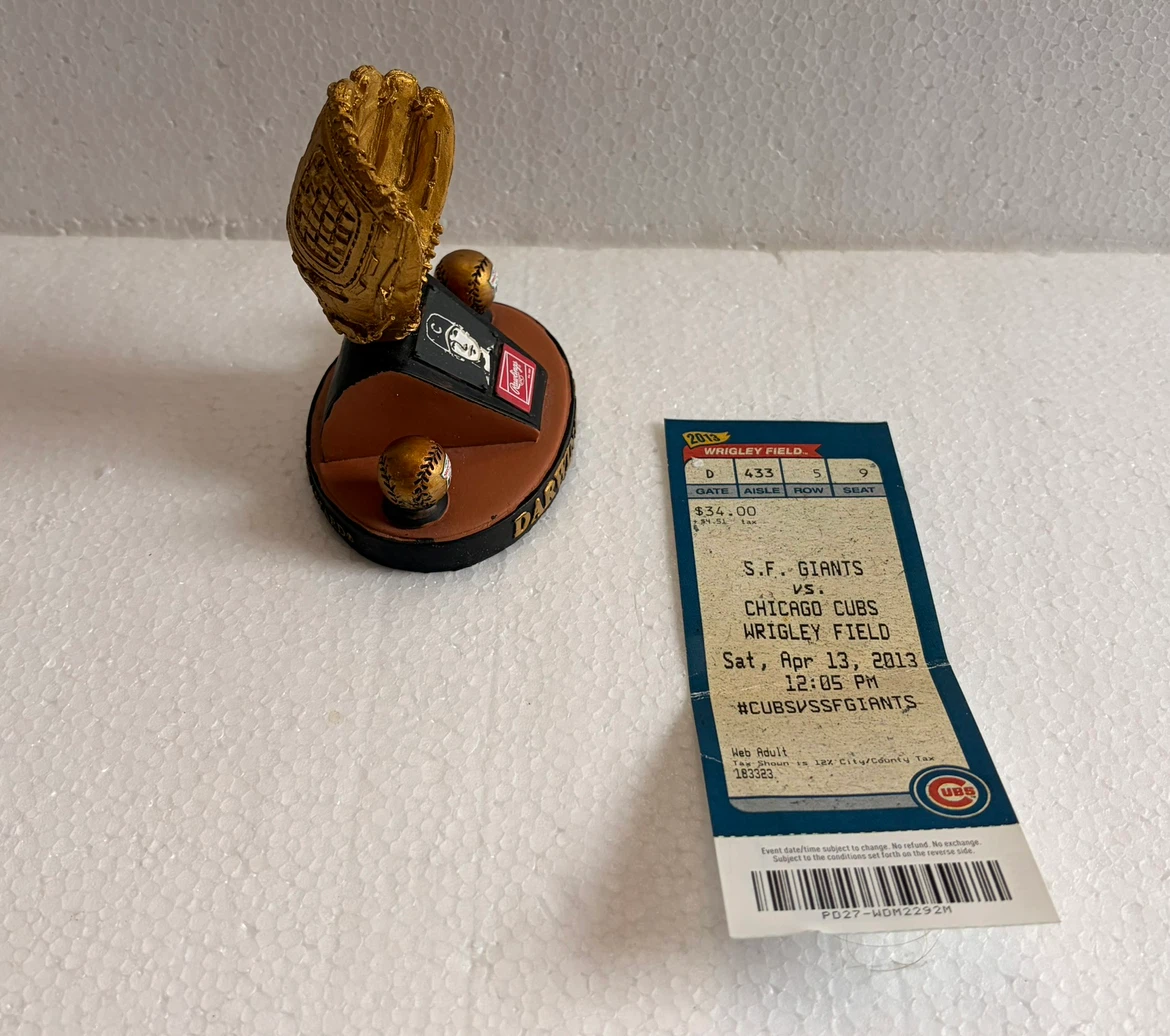 DARWIN BARNEY Gold Glove Award CHICAGO CUBS SGA - photo 2