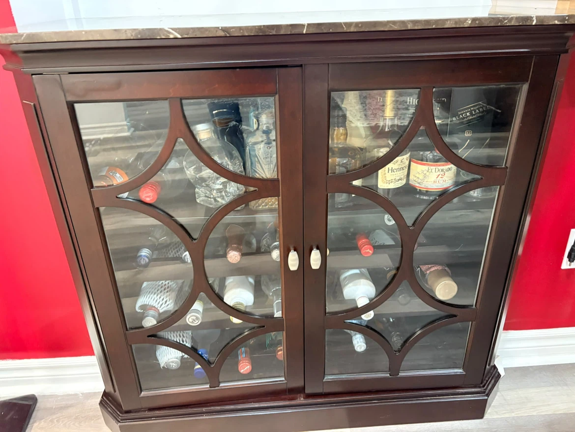 Dark Wood Bar Cabinet with Marble Top - photo 3