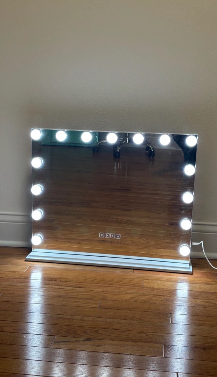 FENCHILIN Lighted Vanity Mirror - photo 3