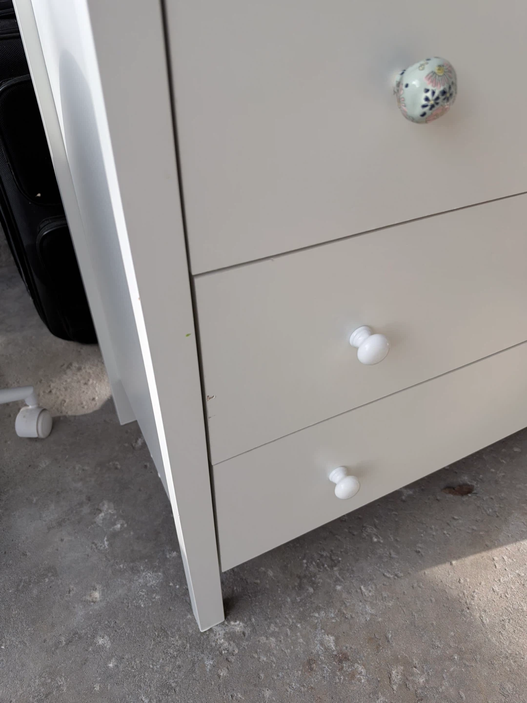 IKEA White 3-Drawer Dresser - photo 5