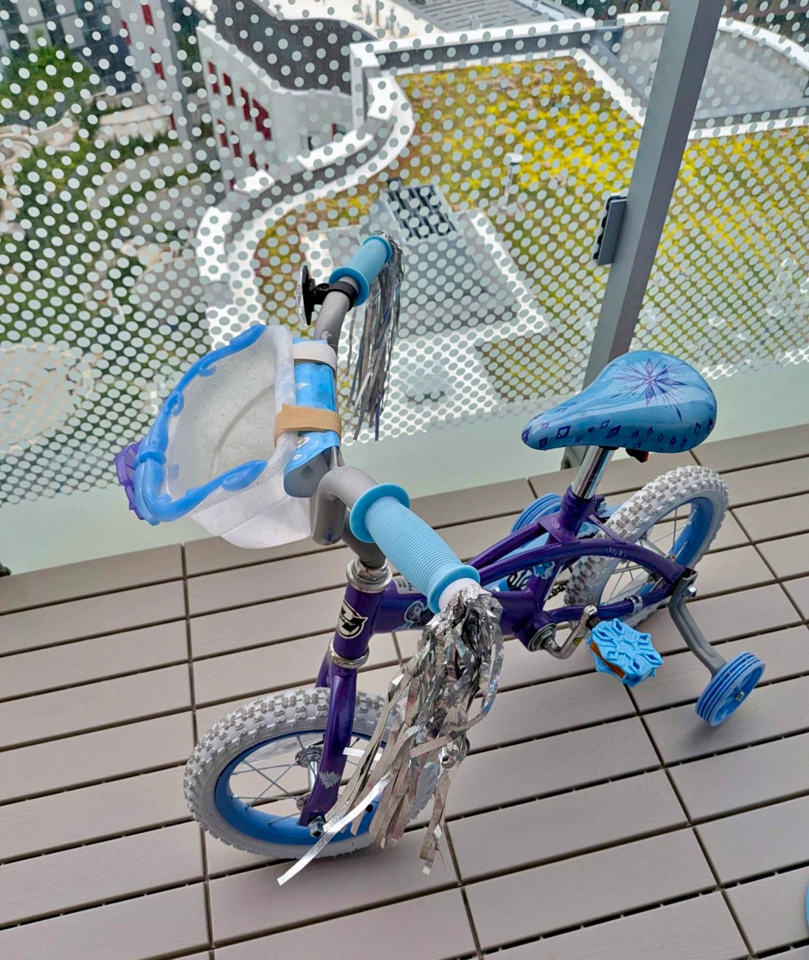 Huffy Disney Frozen 12-Inch Girls' Bike with Helmet