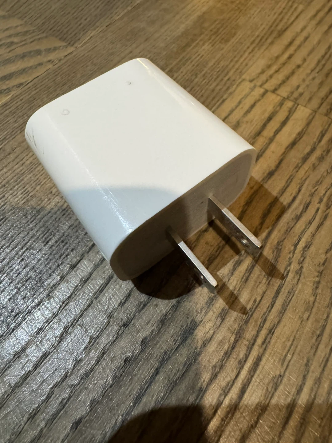 Apple 20W USB-C Power Adapter