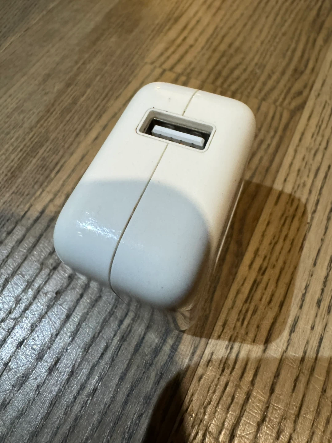 Apple USB Power Adapter - photo 2