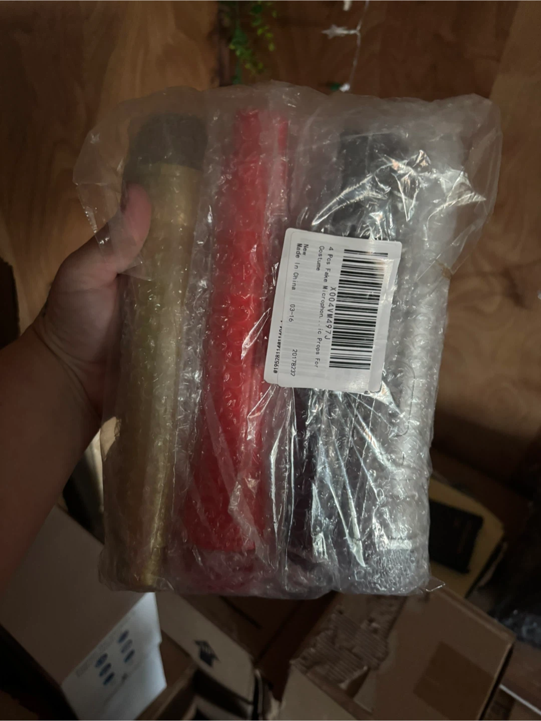 4 toy microphones