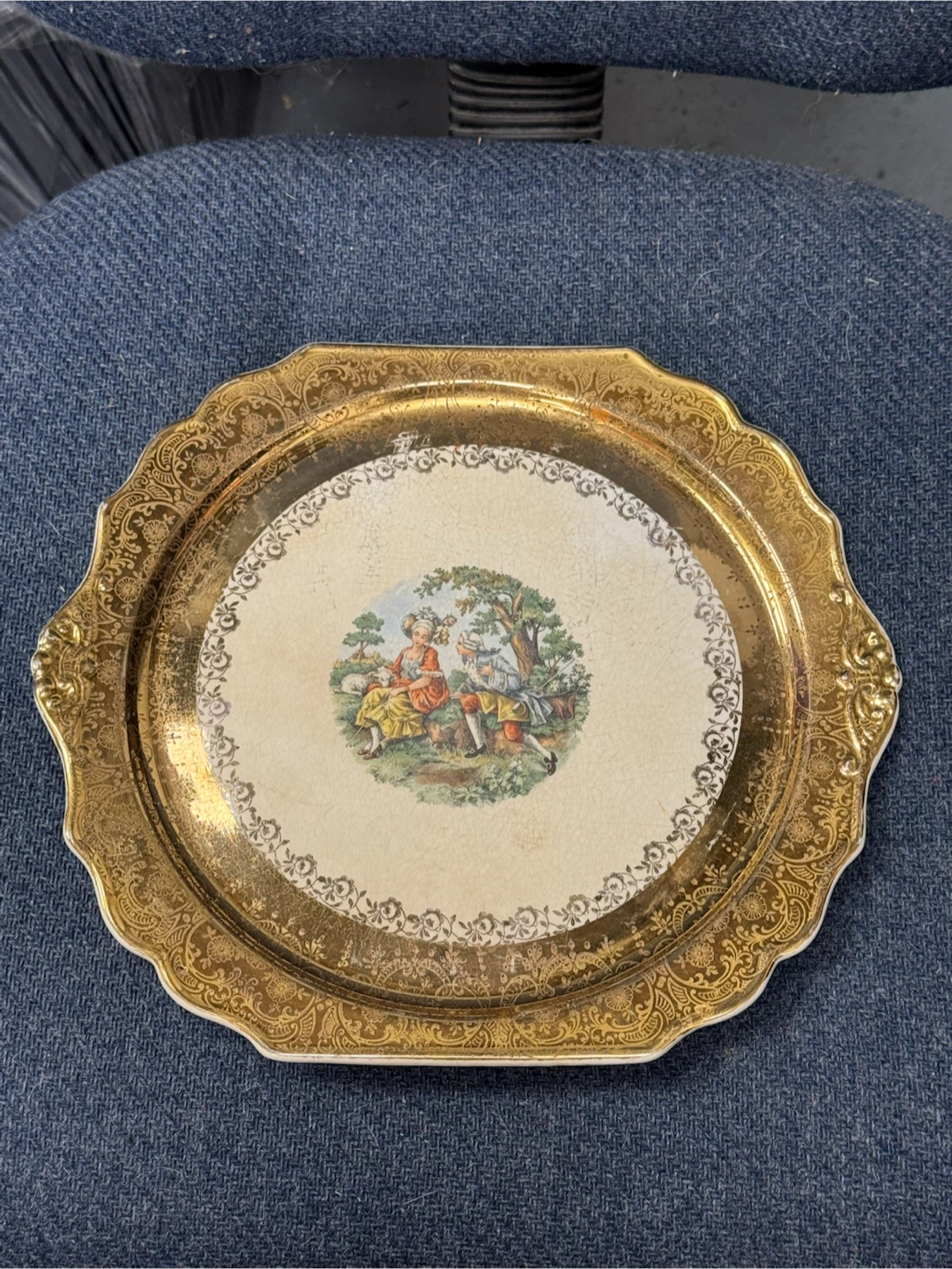 Vintage Warranted 22 Karat Gold Decorative Plate
