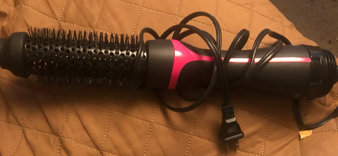 Revlon One-Step Hair Dryer and Volumizer - photo 2