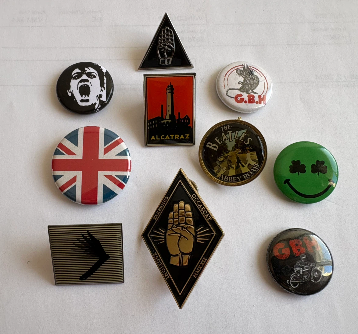 Set of Music and Venue Patches and Pins - photo 2