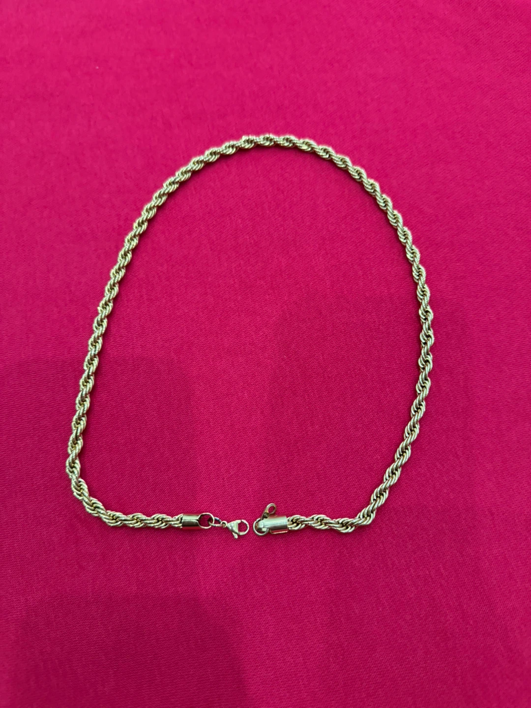 Gold-rope chain