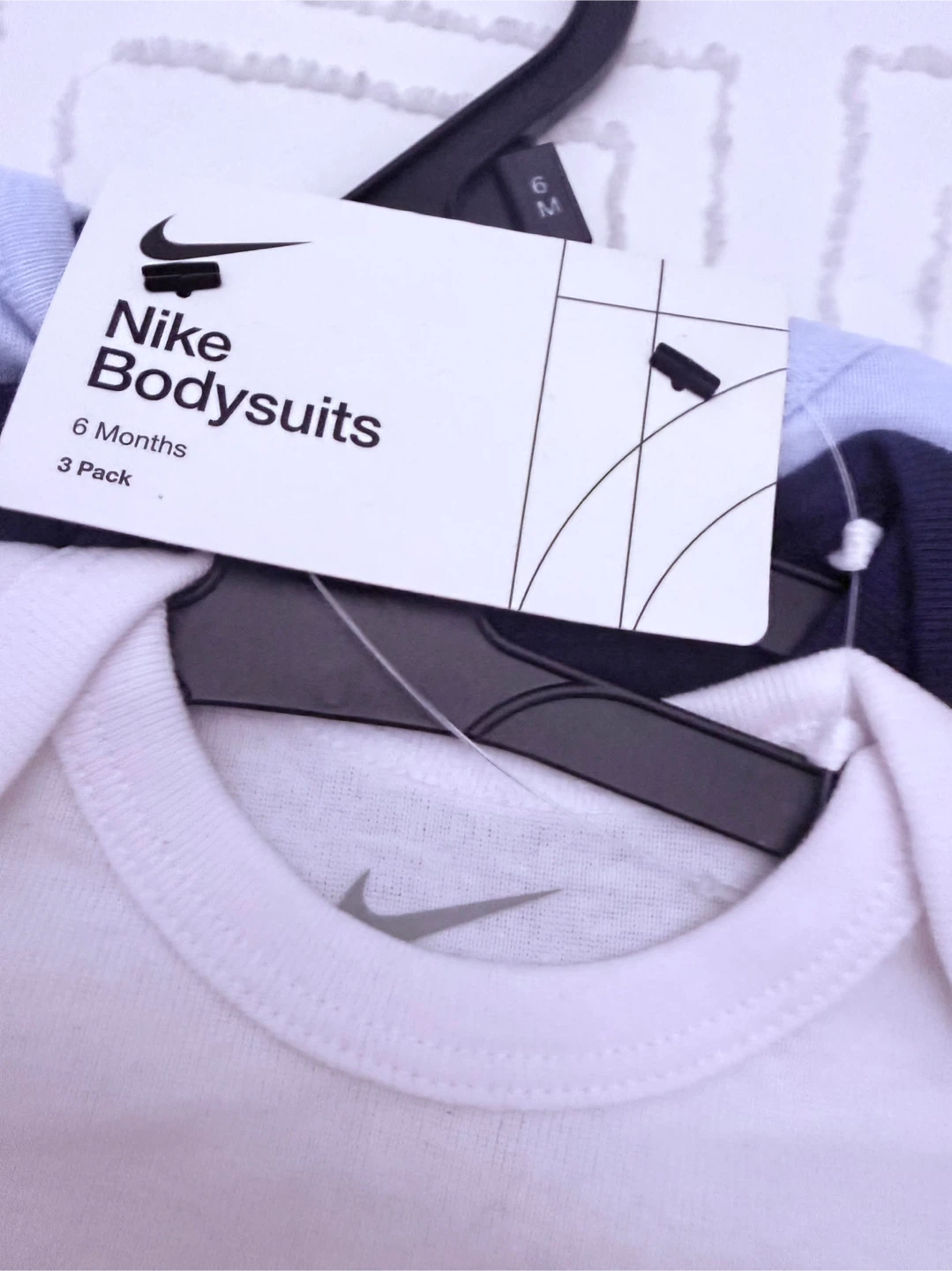 New Nike Baby Bodysuits 3-Pack 6 Months - photo 4