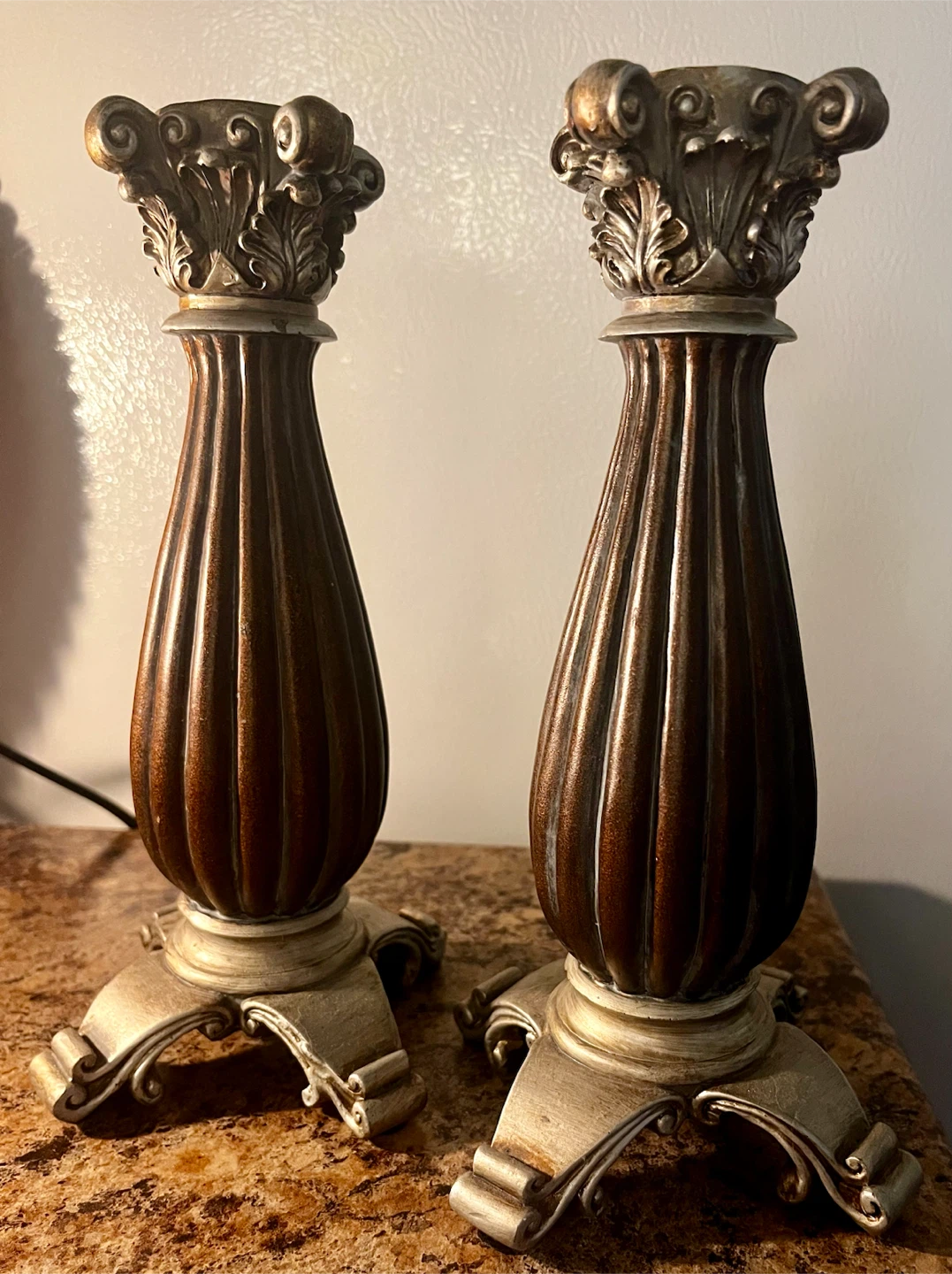 Beautiful set of Neoclassical Corinthian style candles holders - photo 2