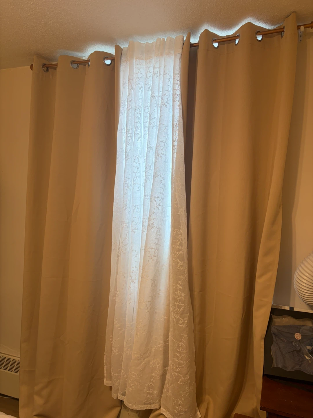 Beige grommet curtains and white lace sheer panels - photo 2