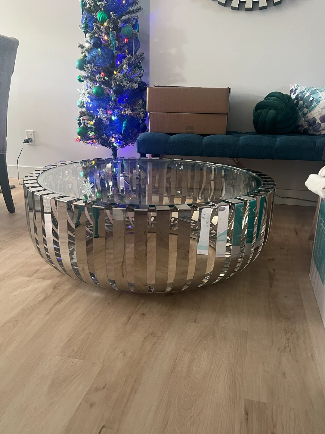 Round coffee table - photo 2