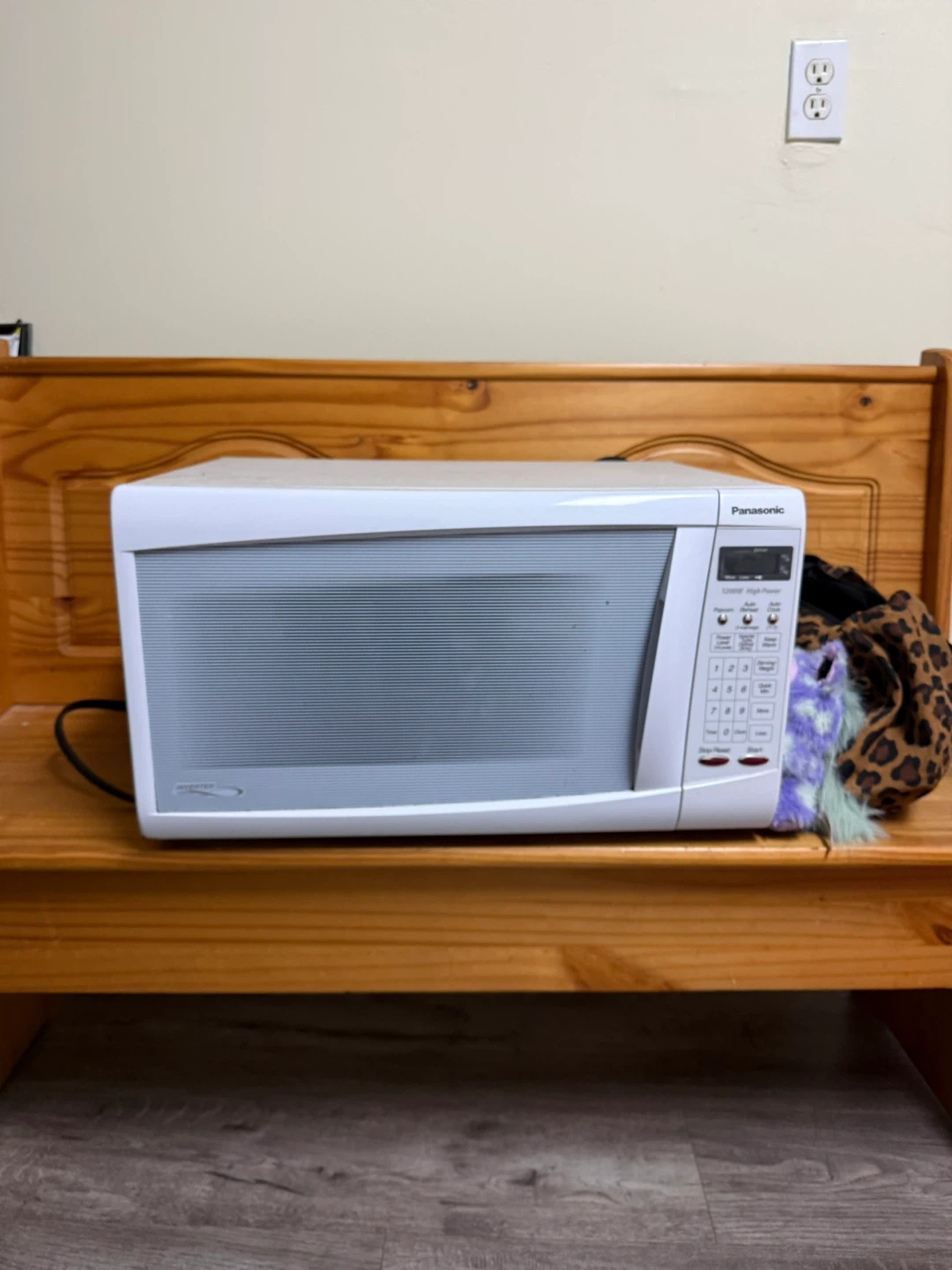 Panasonic Inverter Microwave 1200W