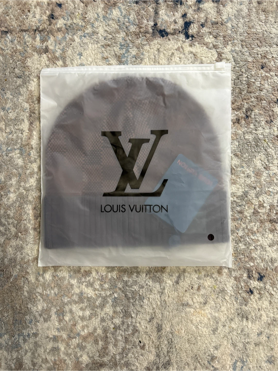 Louis Vuitton Beanie - photo 4