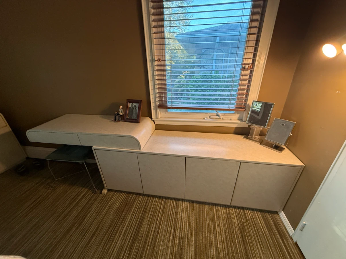 Built-in Bedroom Cabinet Set - photo 2