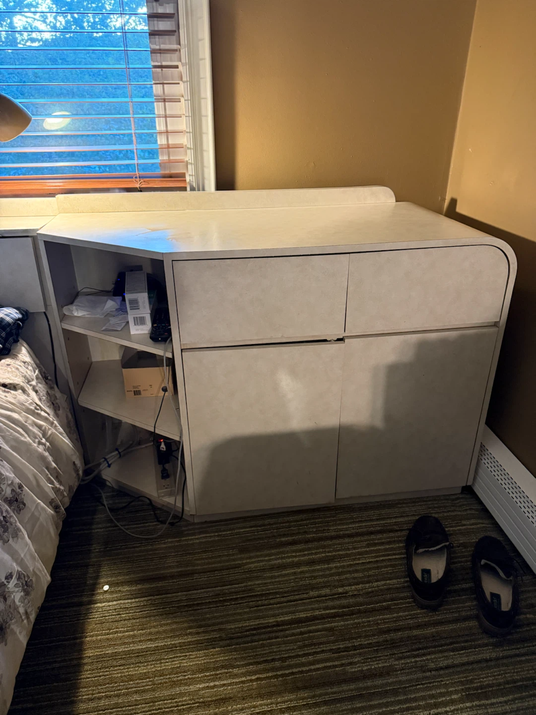 Built-in Bedroom Cabinet Set - photo 3