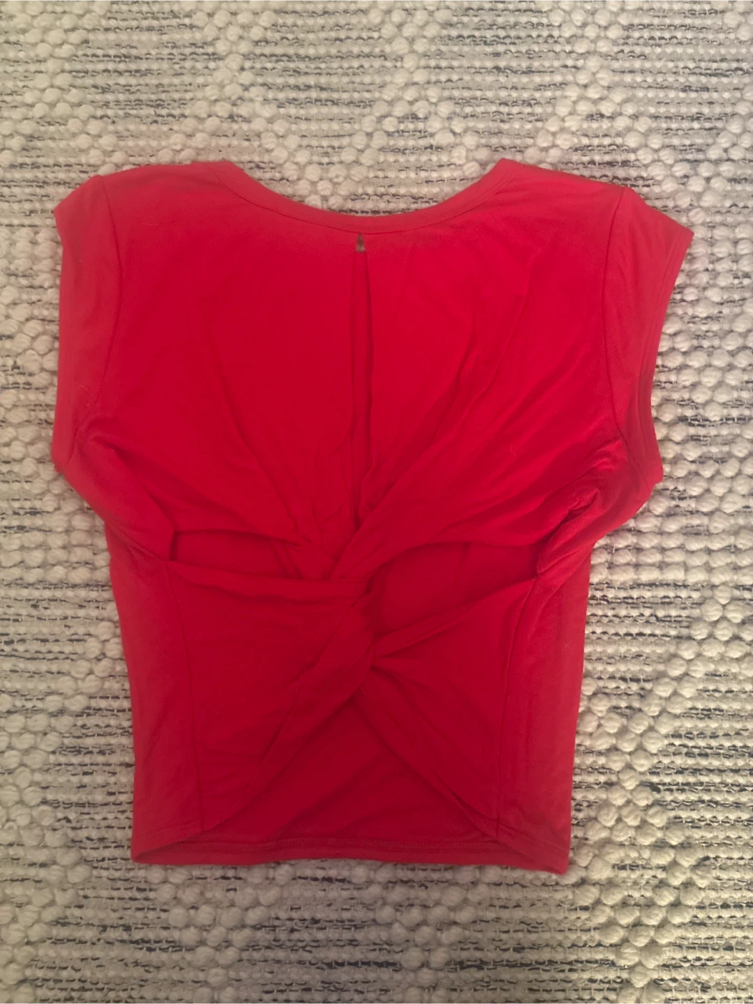 COCA Red Twist Back Top size small - photo 3