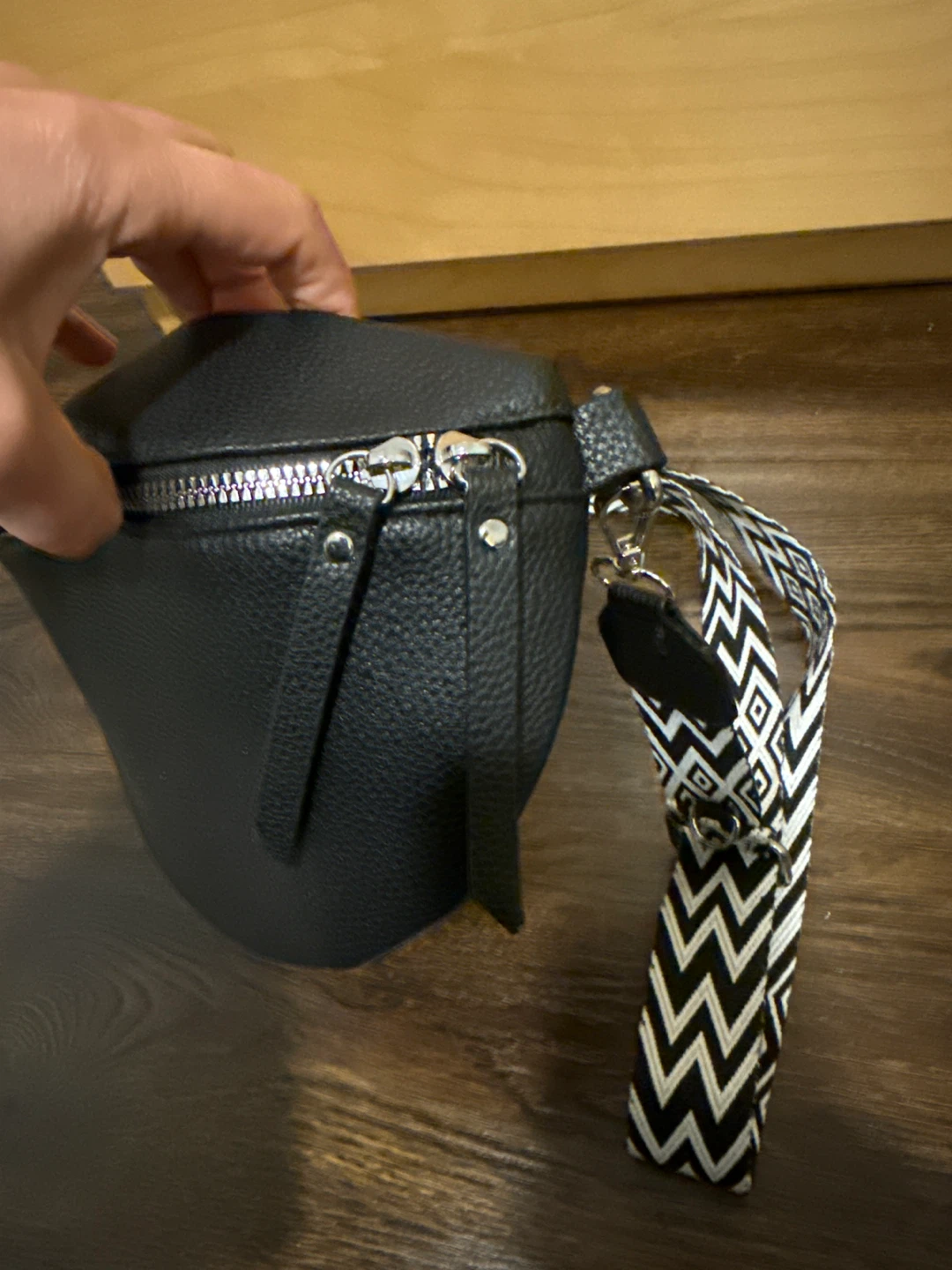 Black Crossbody Bag with Geometric Pattern Strap - photo 4