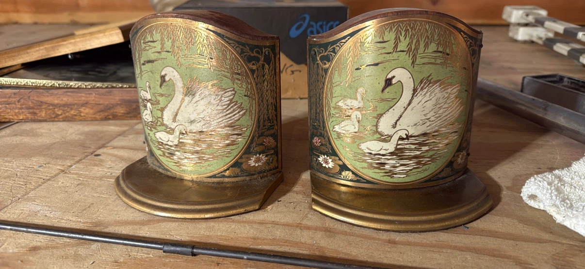 Vintage Swan Motif Metal Bookends