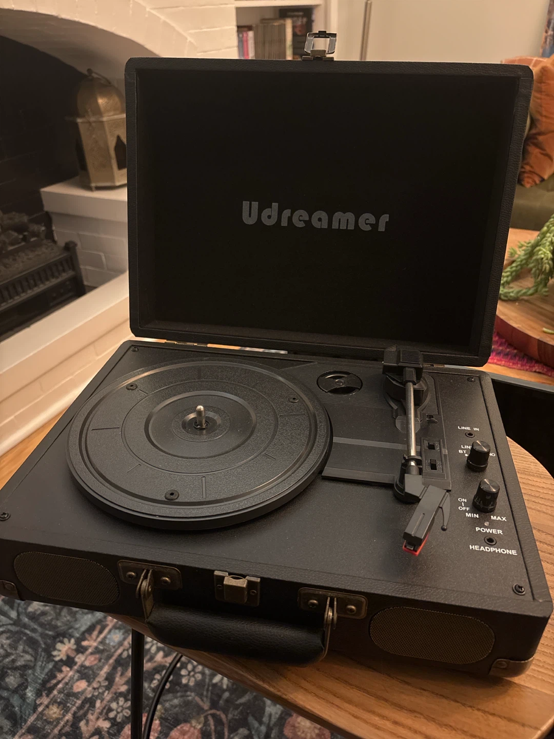 Udreamer Portable Suitcase Record Player