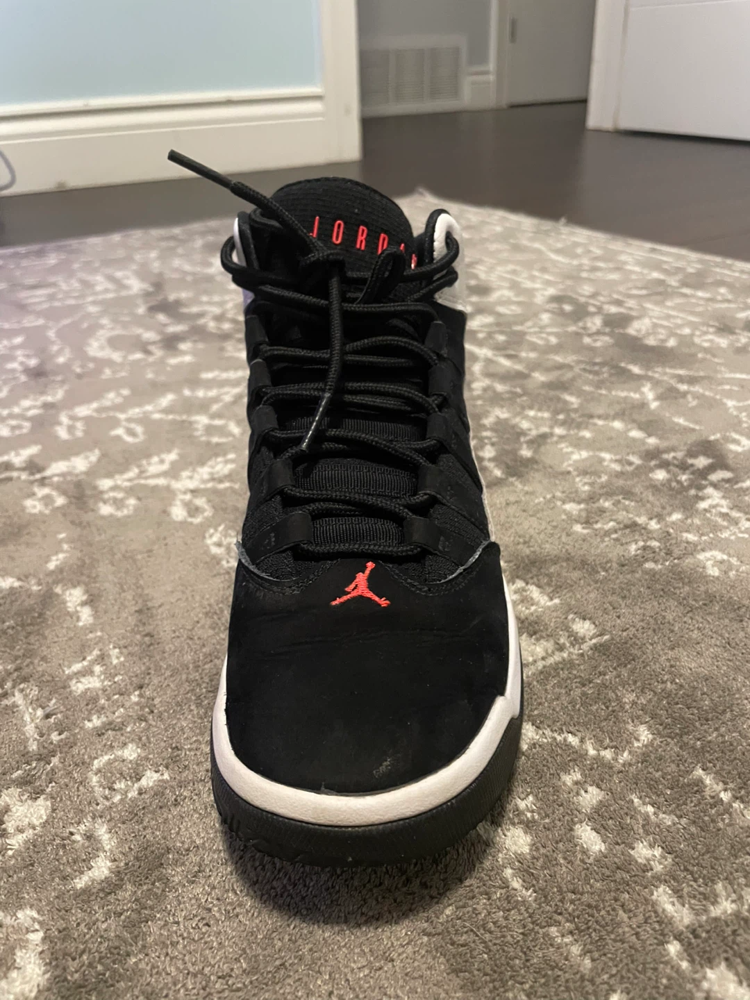 Jordan Max Aura 5 Youth Sneakers Black/White