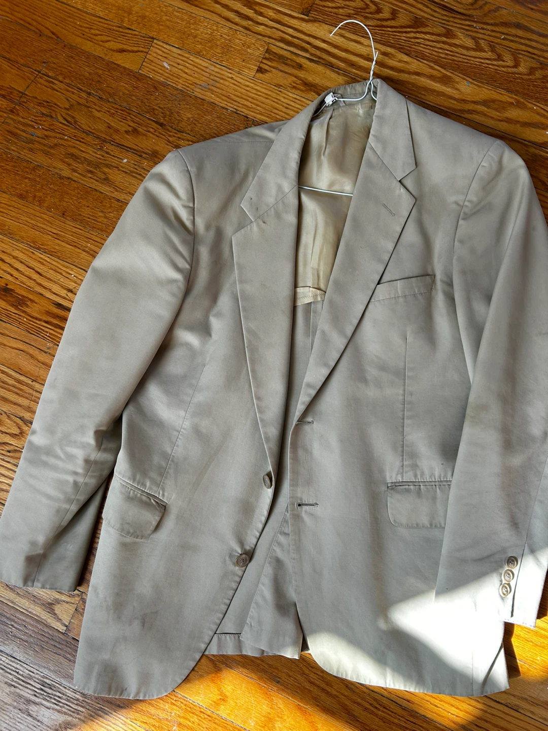 Tied, blazer etc