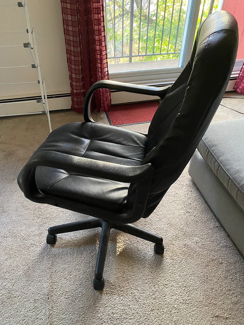 Office chair and fabric drawers