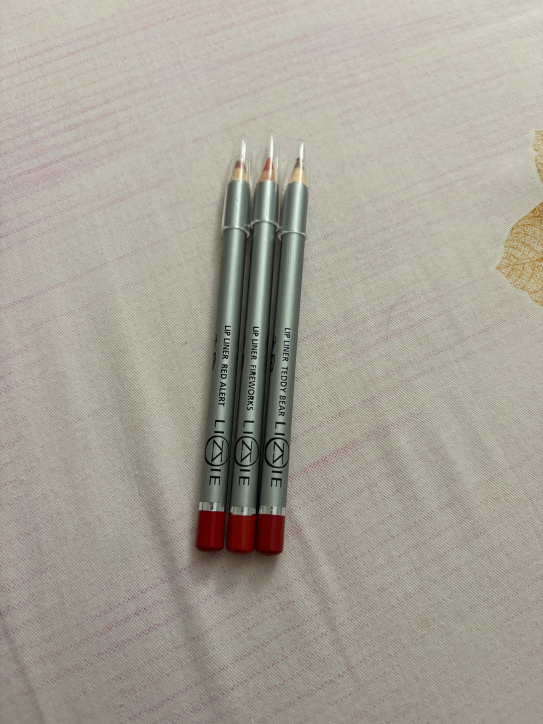 Lizzie Lip Liner Set
