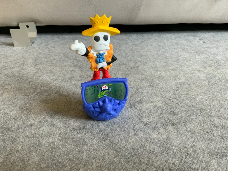 Burger King Kids Meal Figure - photo 4