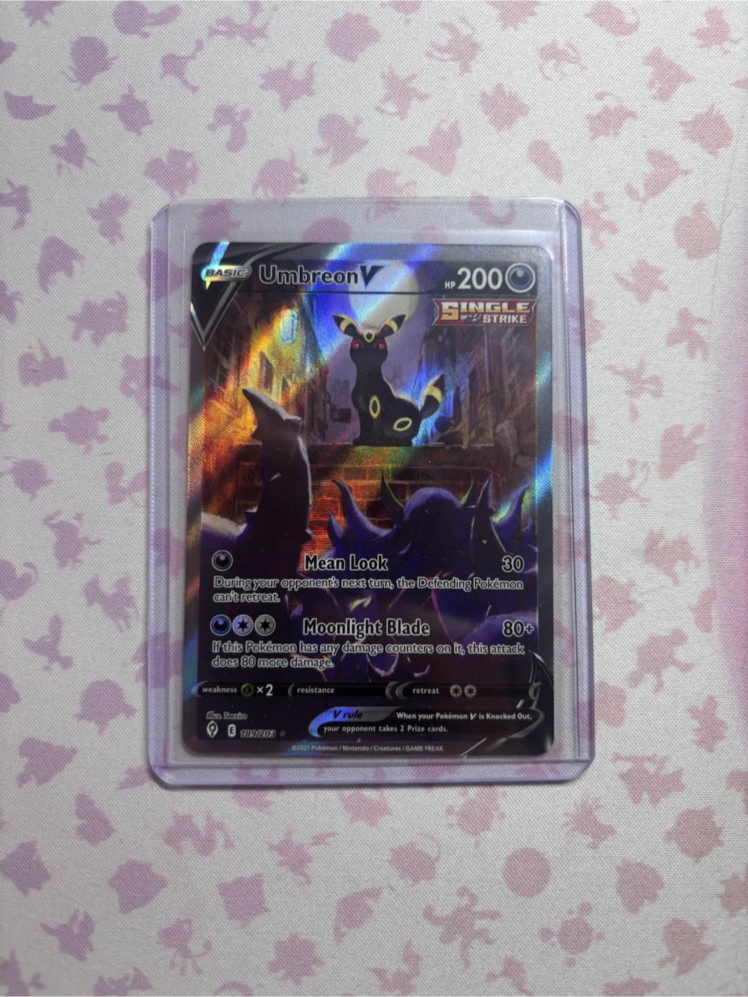 Umbreon V 189/203 Pokemon Trading Card